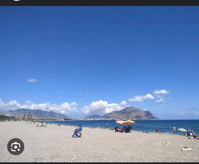 Romagnolo Beach Palermo